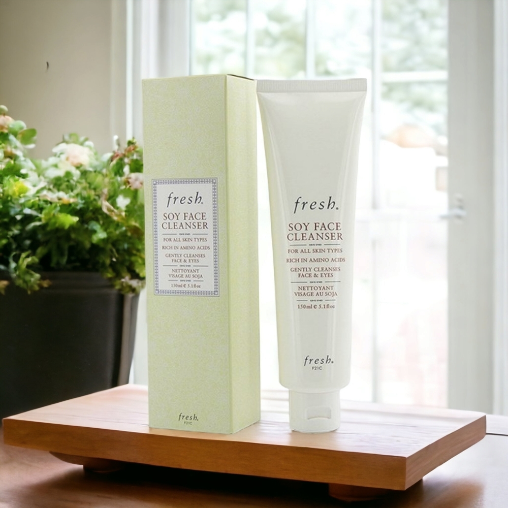 Fresh Soy Hydrating Gentle Cleanser 150mL